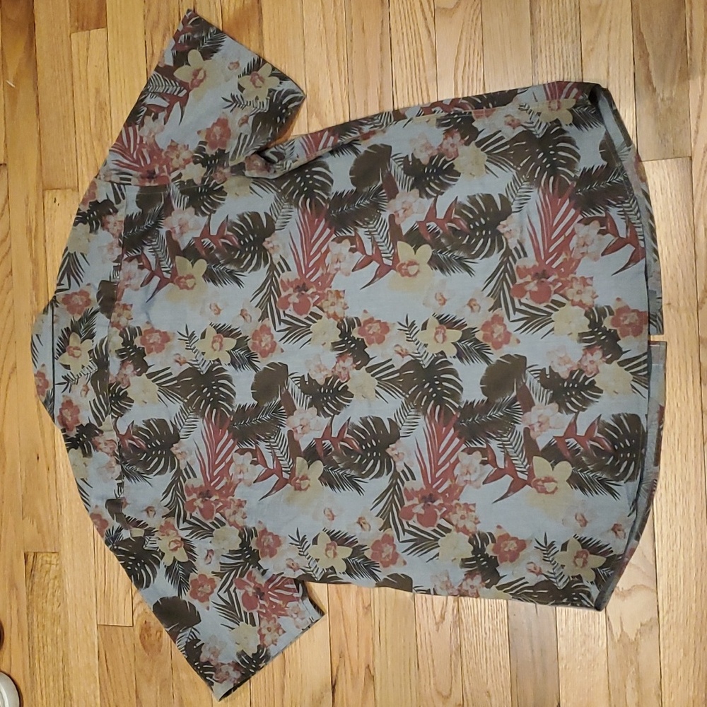 Untuckit Hawaiian Print Button Down Size Xl Tall - image 4